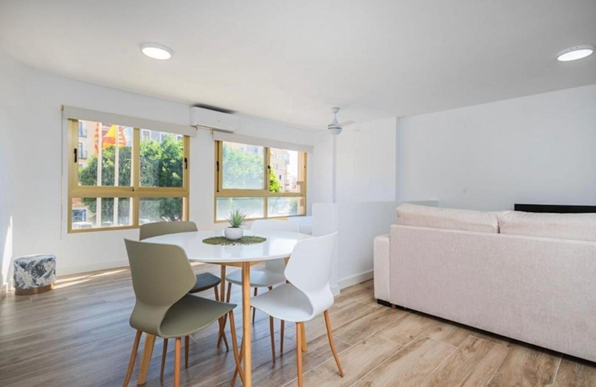 Vive La Vila Cozy Apartment By The Beach La Vila Joiosa Extérieur photo